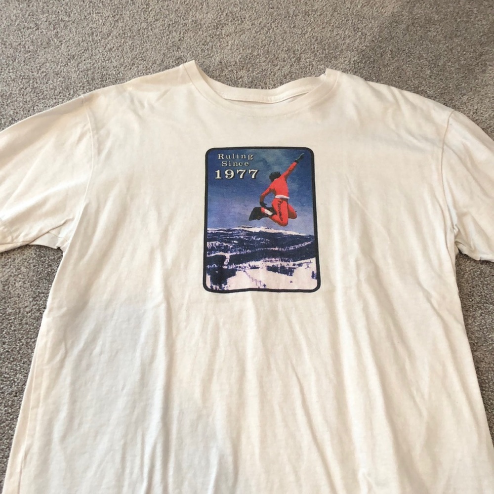 Burton rules T-shirt